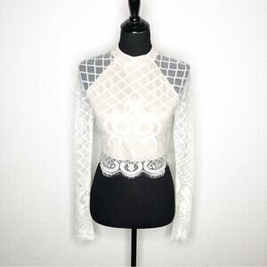 Blithe LA white cream nude lace crochet long sleeve crop top size Small